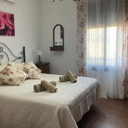 Maravillas Villa *